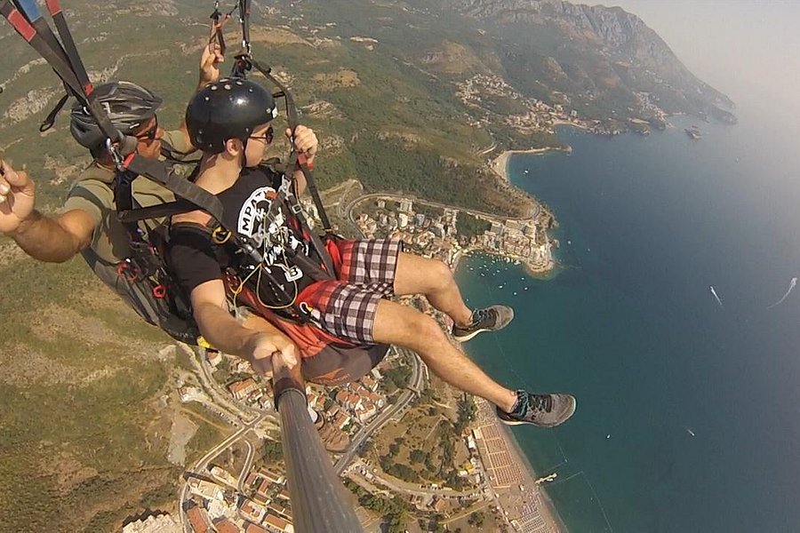 Paragliding Montenegro image