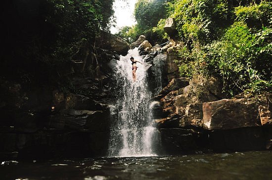 Dandan waterfalls image