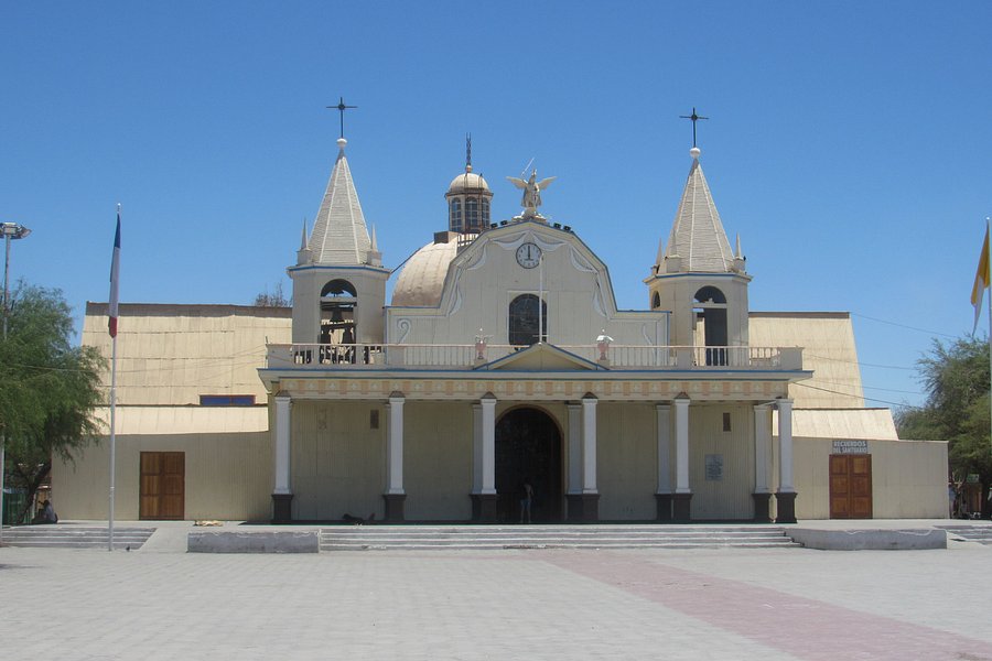 Santuario de Nuestra Senora Del Carmen de la Tirana image