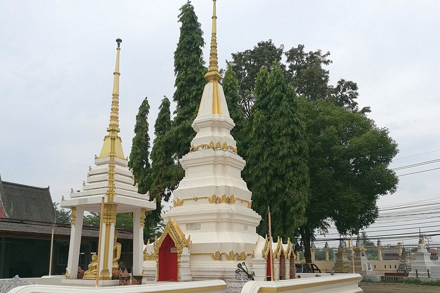 Wat Sawang Arom Worawihan image