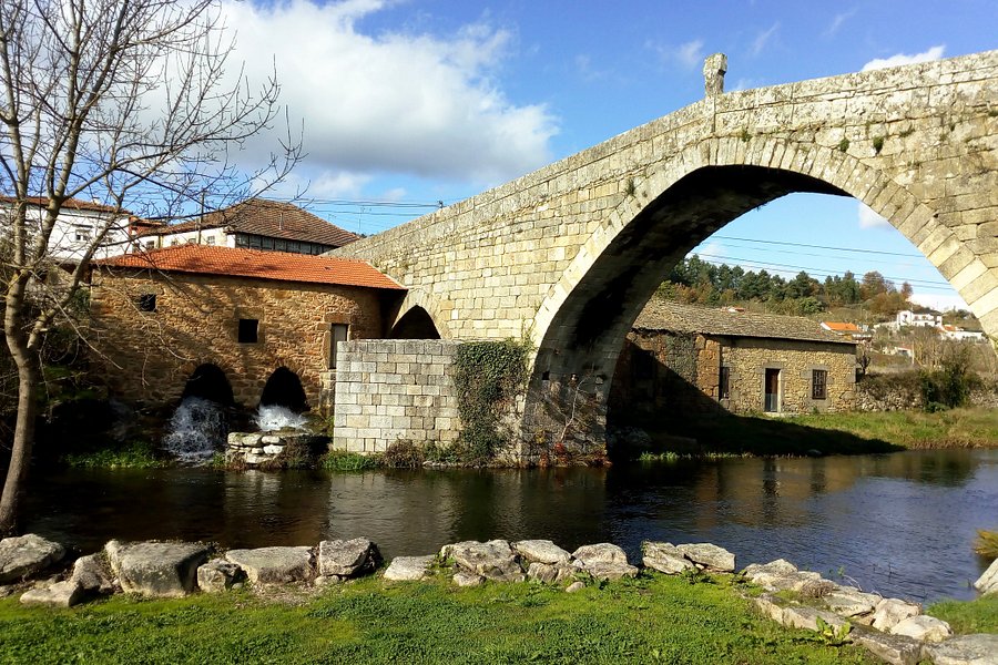 Ponte Fortificada de Ucanha image