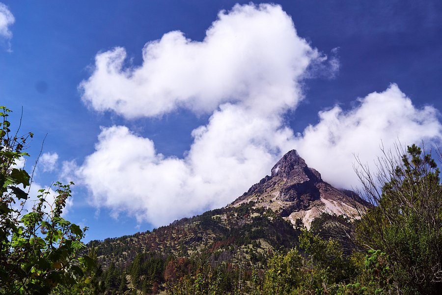 Parque Nacional Volcán Nevado de Colima image