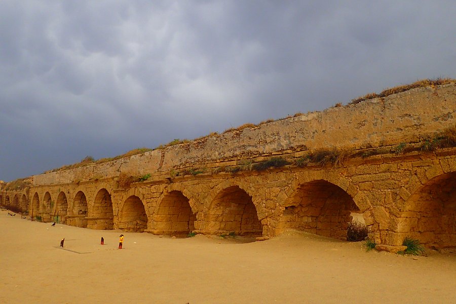 Aqueduct of Caesarea (Mei Kedem) image