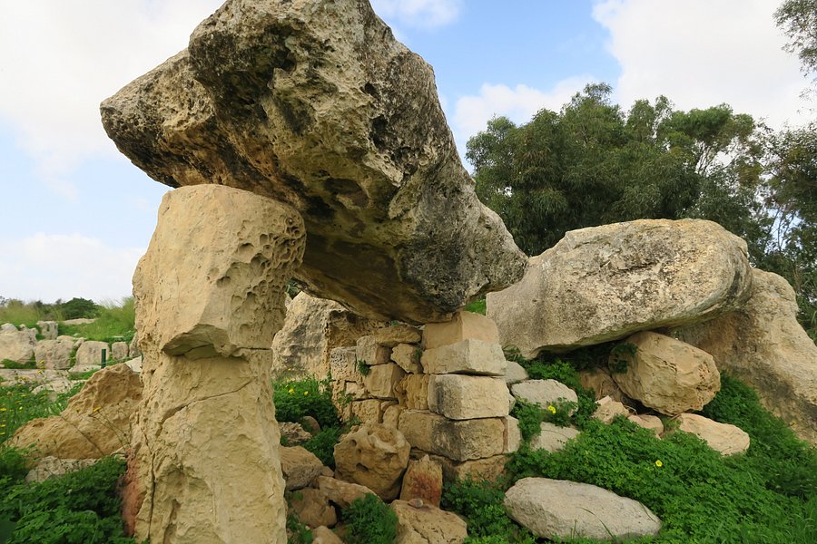 Borġ in-Nadur Temples image
