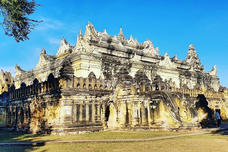 Maha Aung Mye Bon Zan Monastery image