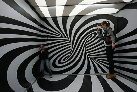 Museum of Illusions image