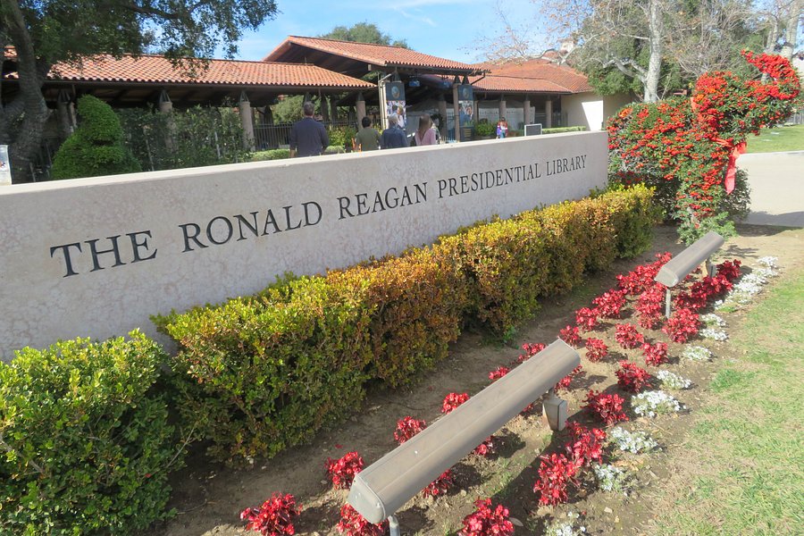 Ronald Reagan Presidential Library and Museum image