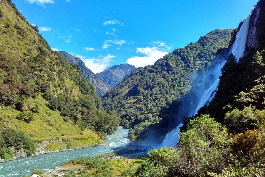 Nuranang Falls image