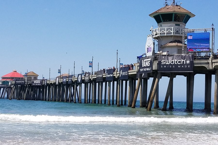Huntington Beach Pier image