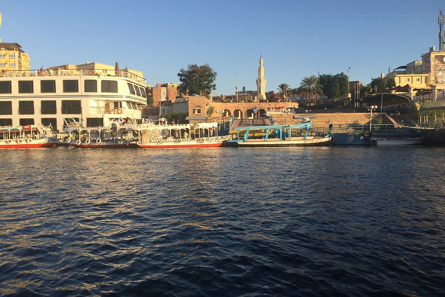 Nile River image