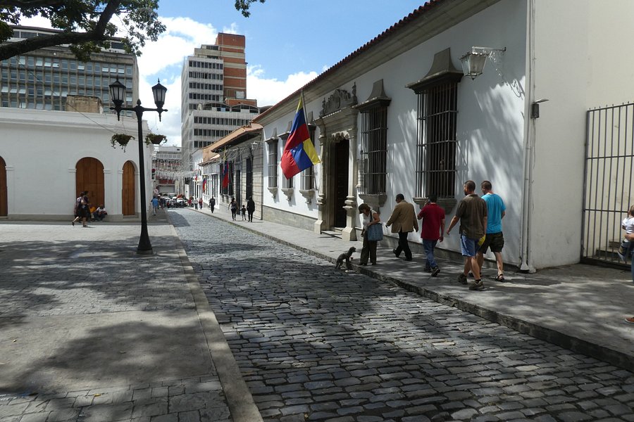 Casa Natal & Museo Bolivar image
