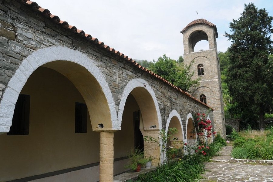 Kisha e Shën Kollit image