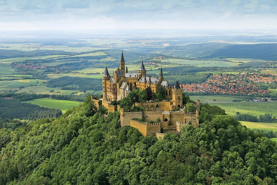 Burg Hohenzollern image