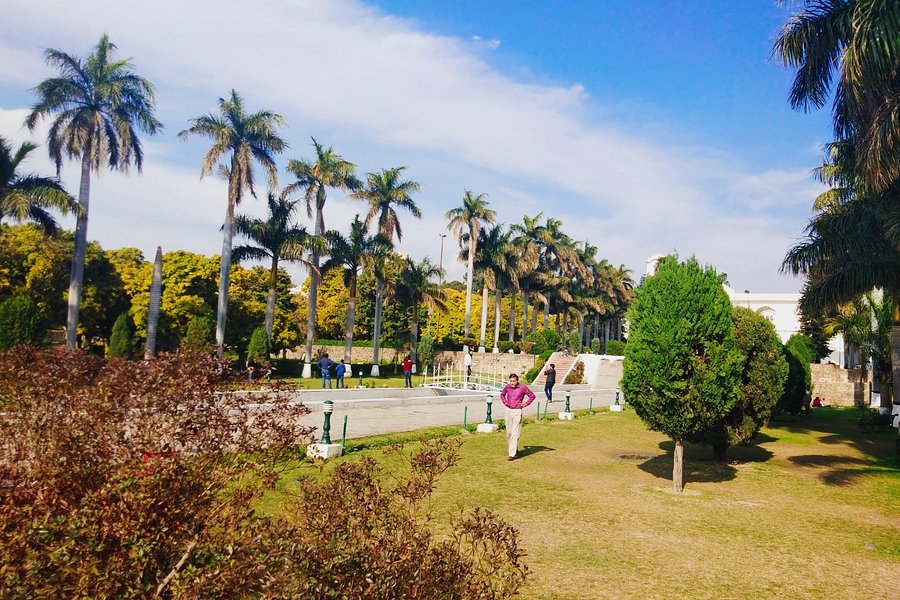Pinjore Gardens image