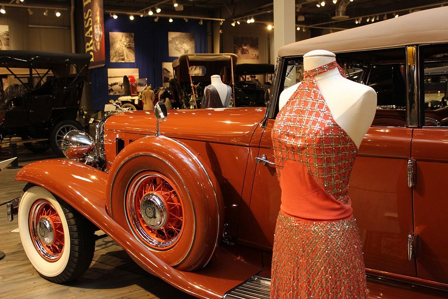 Fountainhead Antique Auto Museum image