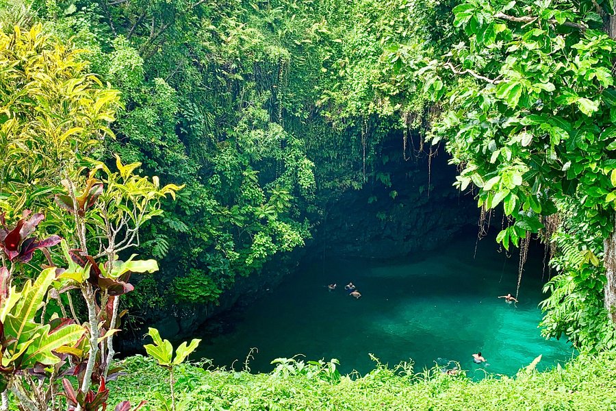 To Sua Ocean Trench image