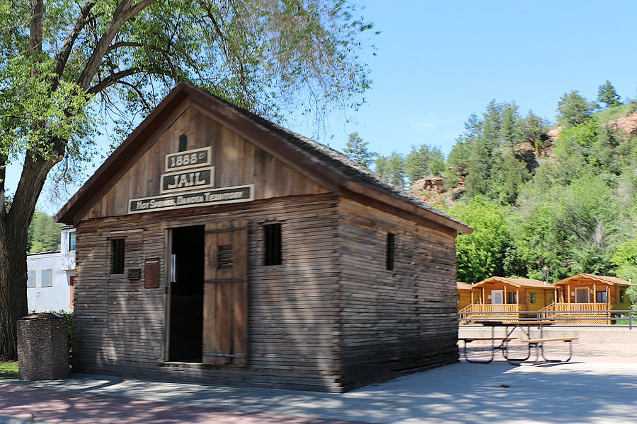 Hot Springs Chamber Seasonal Visitor Center image