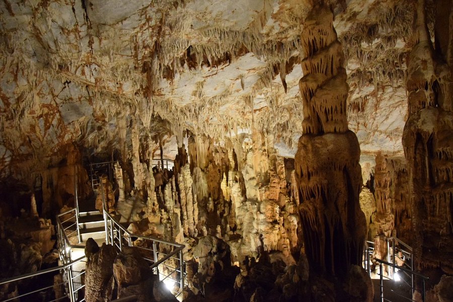 Koutouki Cave image