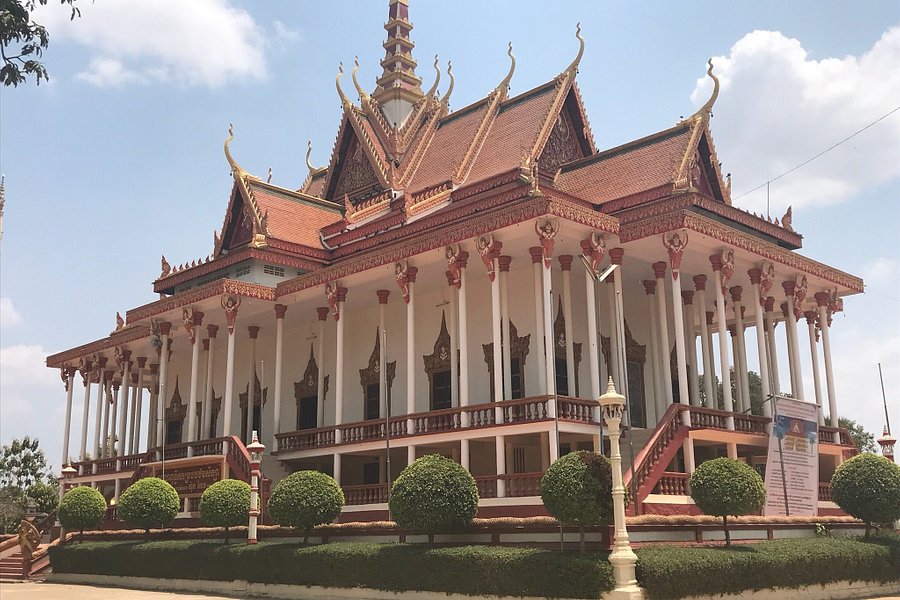 100 Colums Pagoda image