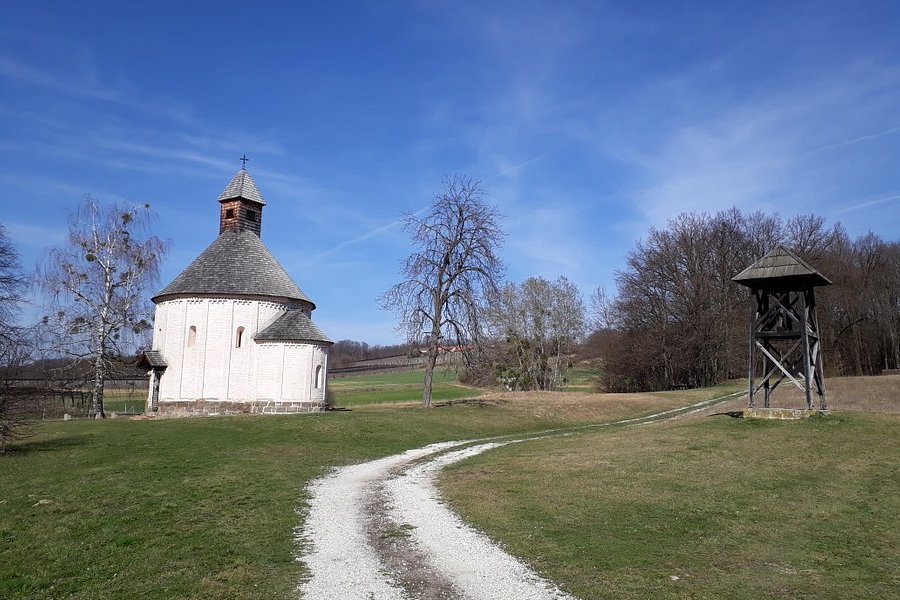 Kapela Sv. Nikolaja - Rotunda image