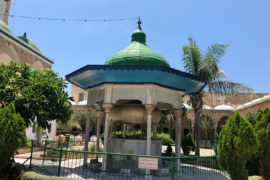 El-Jazzar Mosque image
