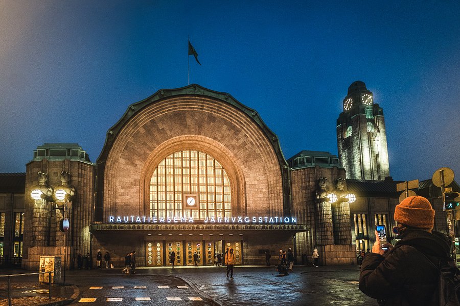 Helsinki Central Railway Station image