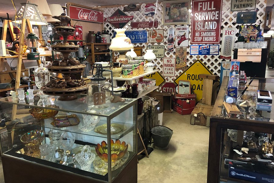 Butler's Antique Mall image