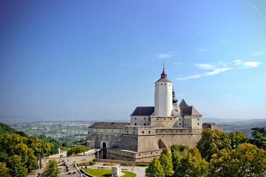 Forchtenstein Castle image