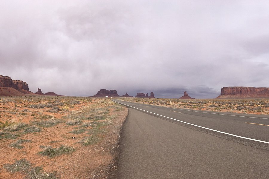 Monument Valley – Highway 163 Scenic Drive image