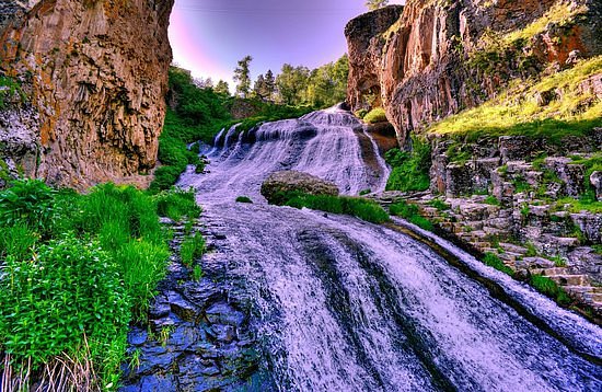 Jermuk Waterfall image