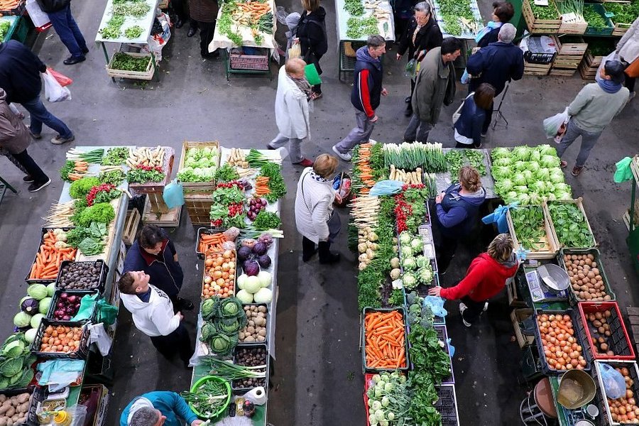 The Karlovac Food Market image