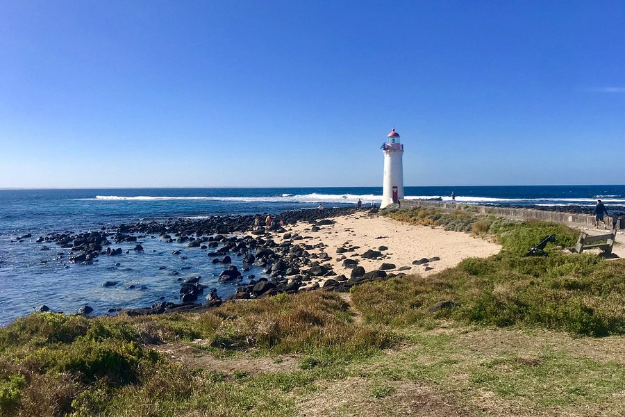 Griffiths Island Lighthouse image