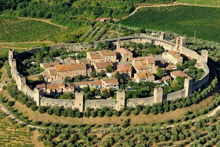 Castello Monteriggioni image