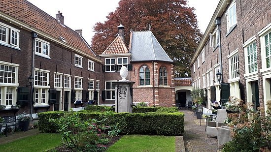 Sint Anna Hofje (Sint Anna Aalmoeshuis) image