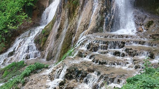 Clocota Waterfalls image