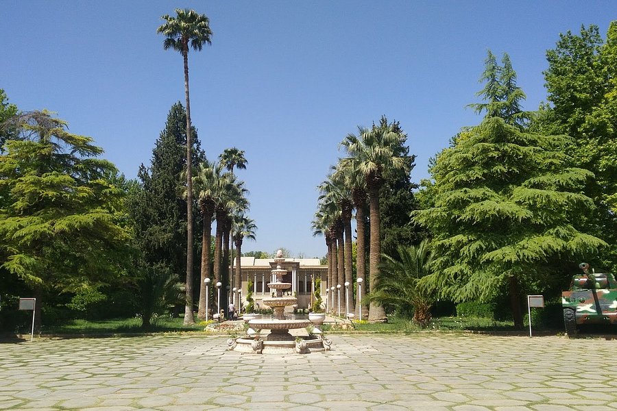 Afif-Abad Garden image