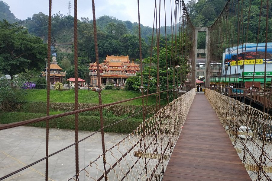 Tian Chang Di Jiou Bridge image