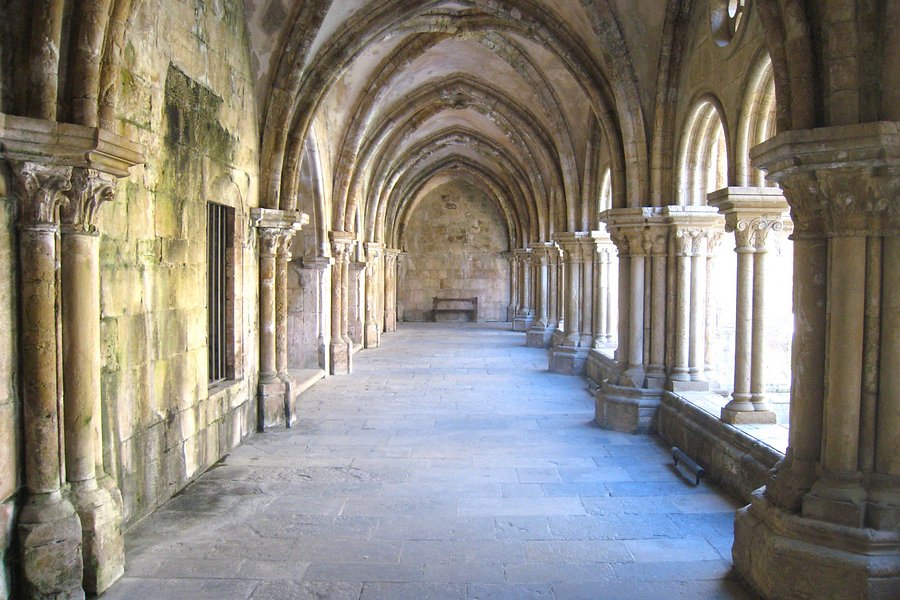 Old Cathedral of Coimbra (Sé Velha de Coimbra) image