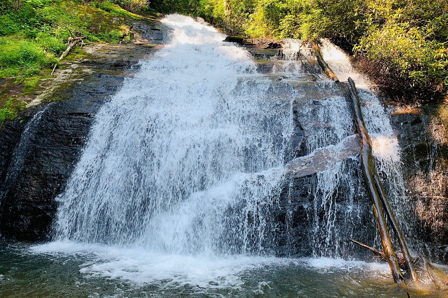 Helton Creek Falls image