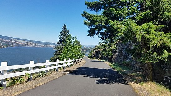 Historic Columbia River Highway State Trail image