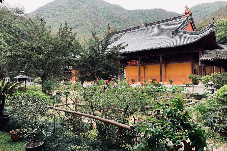 Taizhou Guoqing Temple image