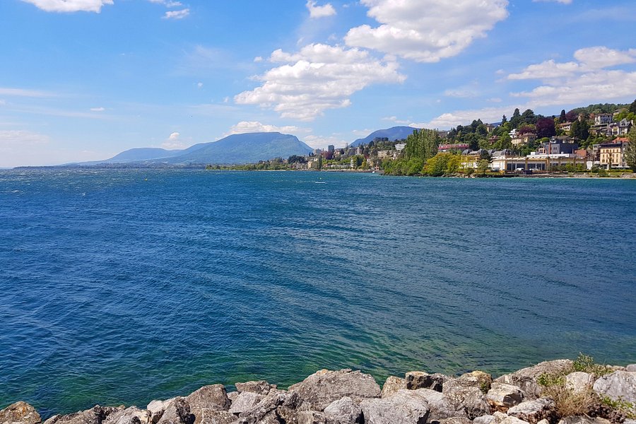 Lac de Neuchâtel image