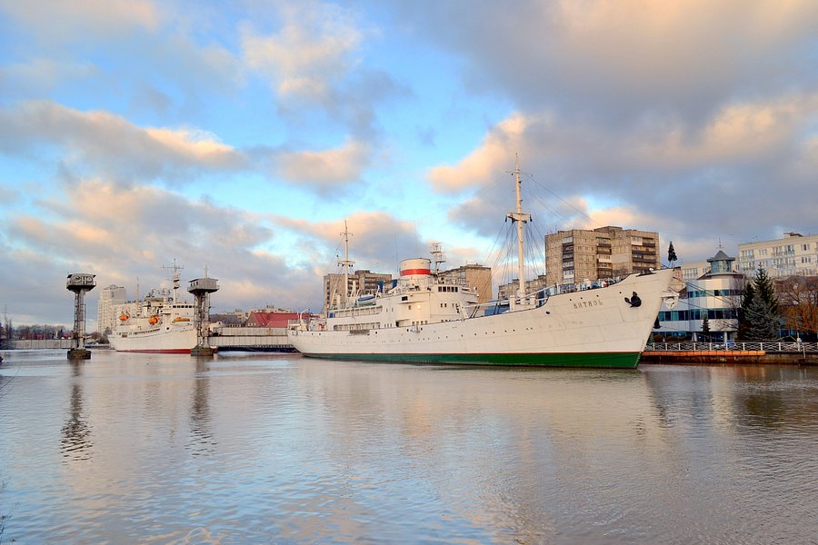 Research vessel "Vityaz" image