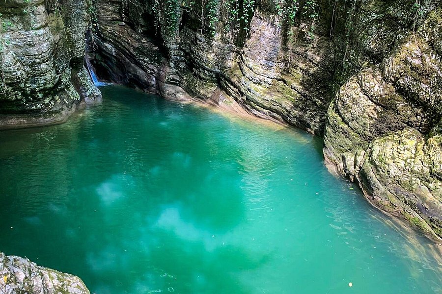 Agura Waterfalls image