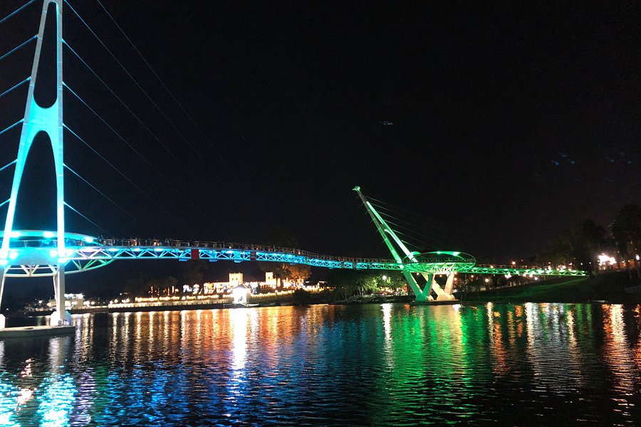 Darul Hana Bridge image