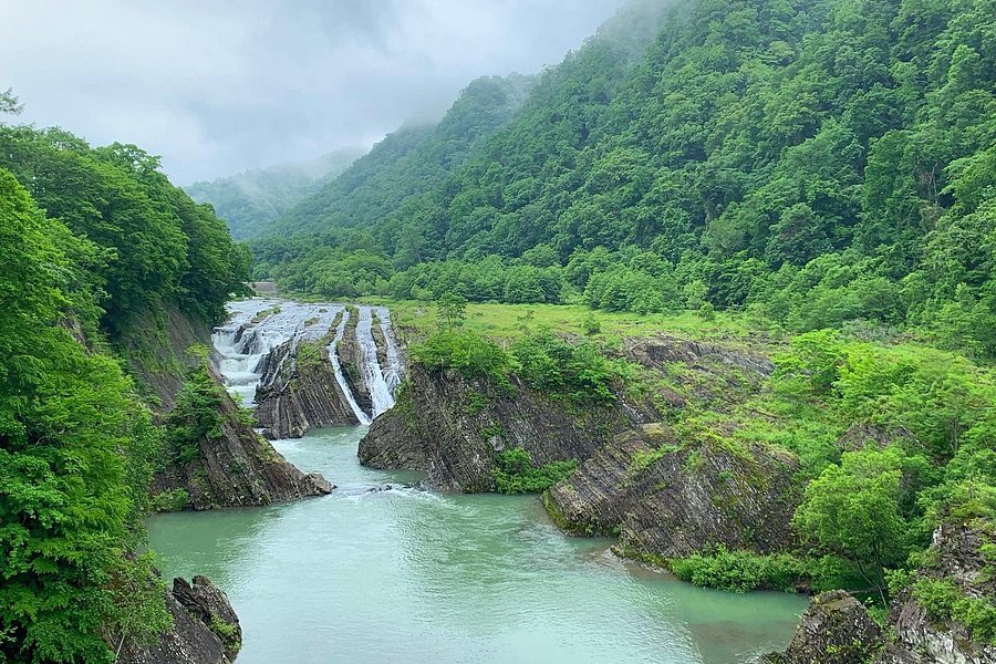 Chidorigataki Falls image