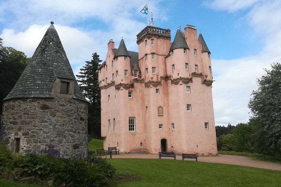 Craigievar Castle image