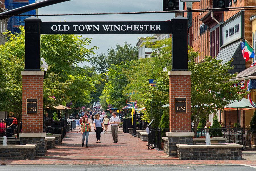 Old Town Winchester Walking Mall image