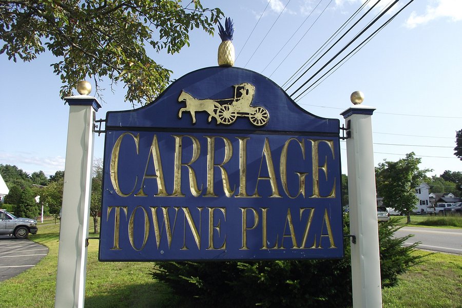 Carriage Towne Plaza image