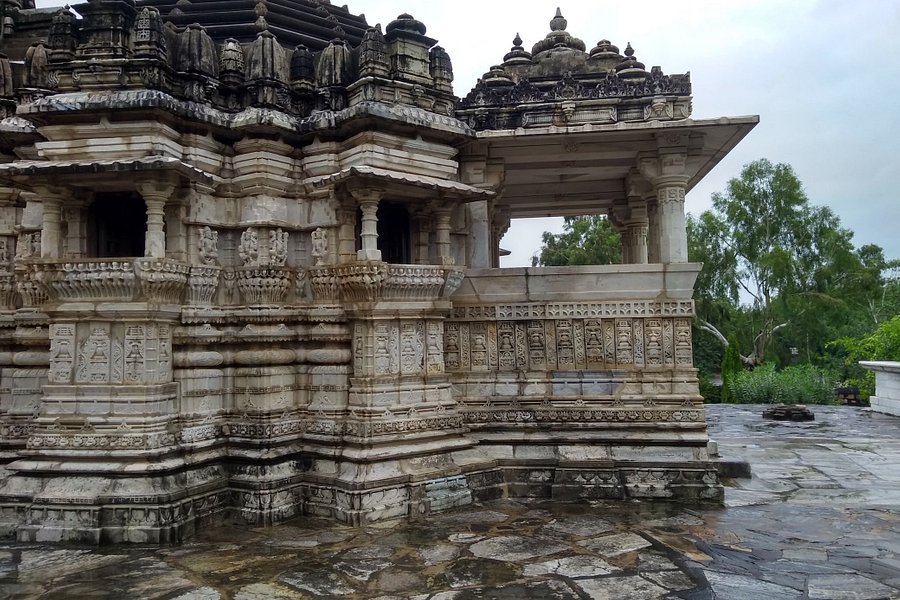Surya Narayan Temple image